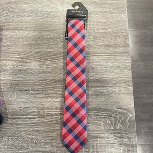 🔥🔥🔥New and never worn Men’s Tie🔥🔥